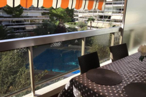 Nice 36 m with balcony and pool near beaches
